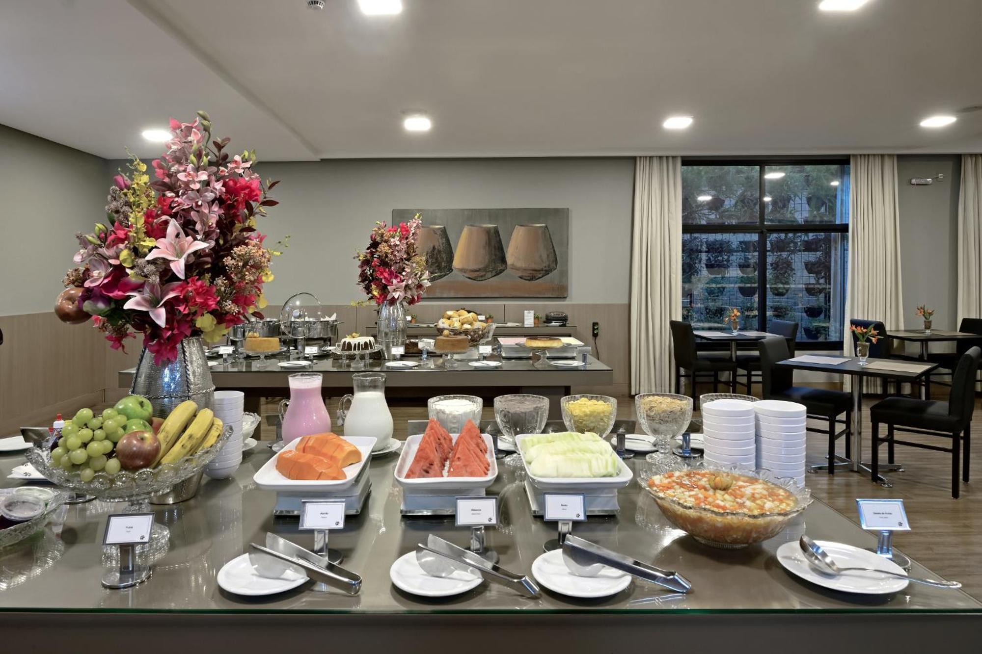 Garden Hotel ฮิเบเราเปรโต ภายนอก รูปภาพ