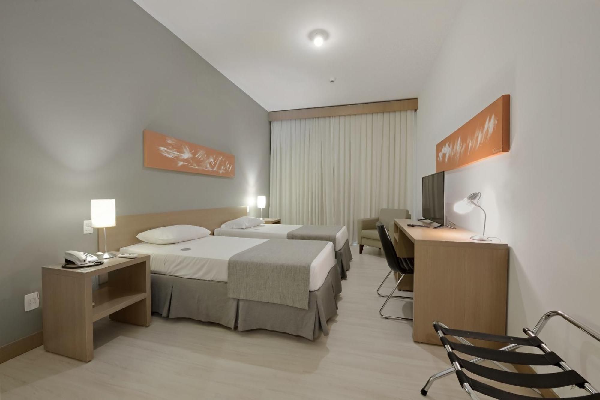 Garden Hotel ฮิเบเราเปรโต ห้อง รูปภาพ